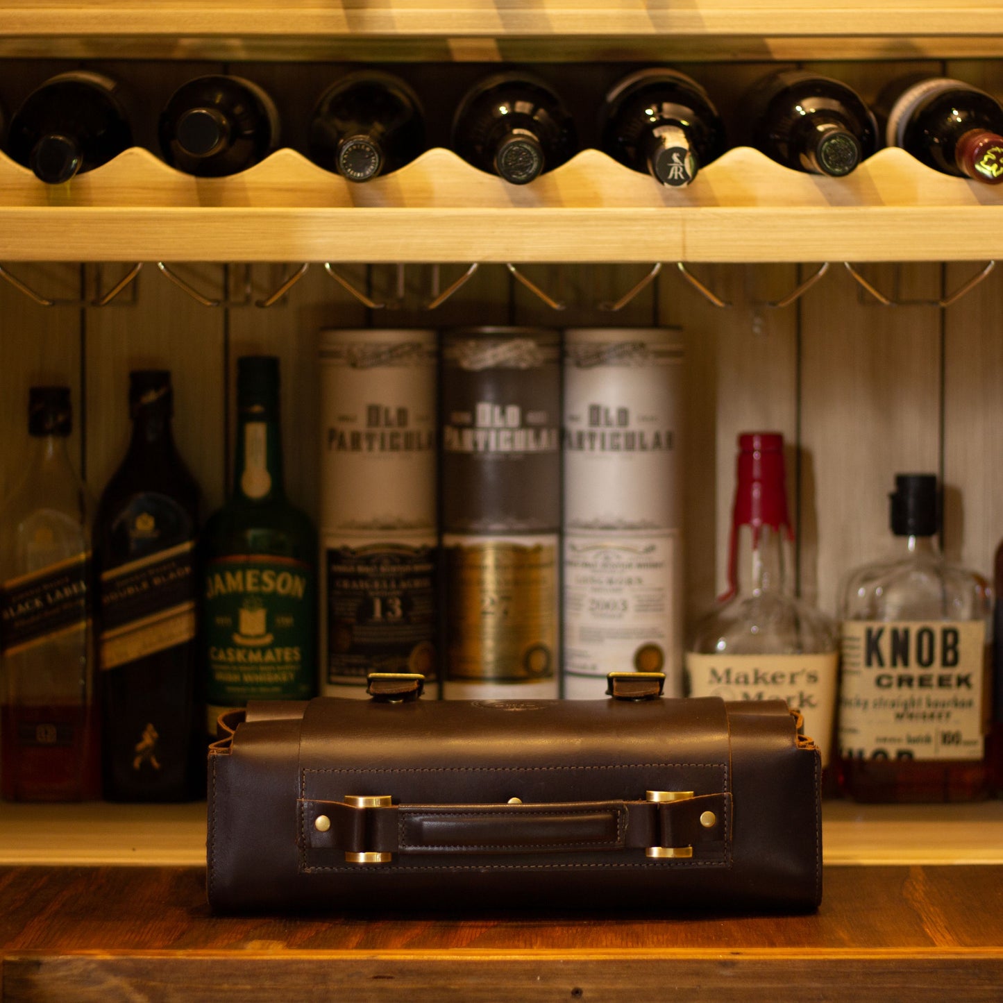 leather whiskey bourbon carrier bag